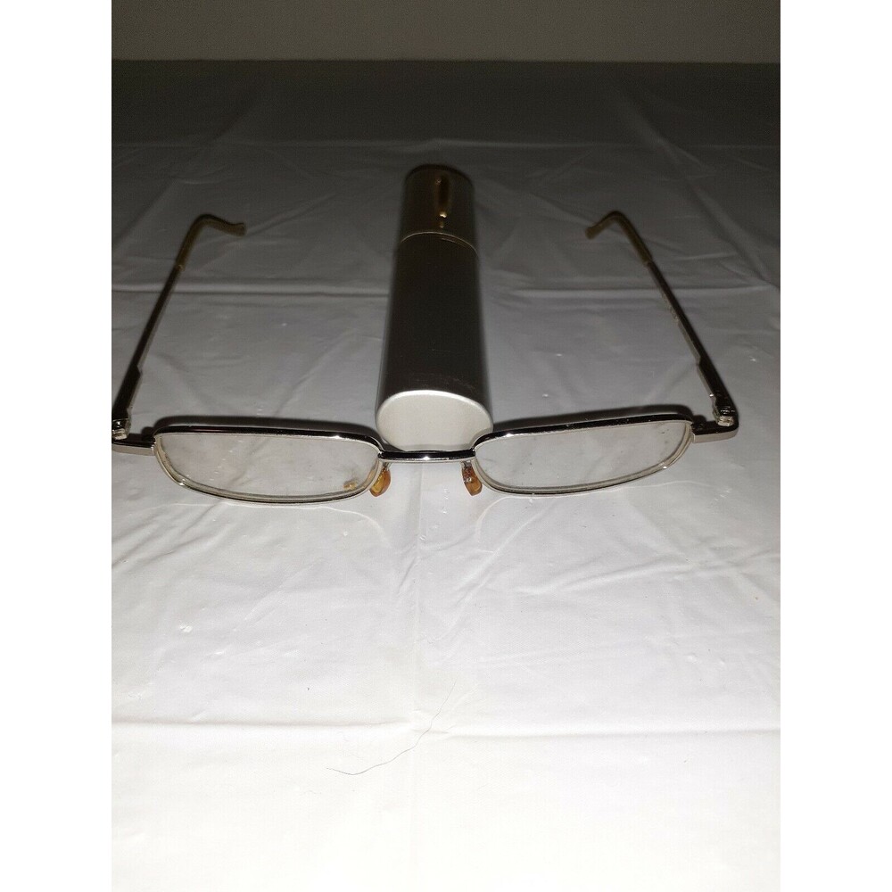 Silver Reading Glasses With Carrying Tube 1.50